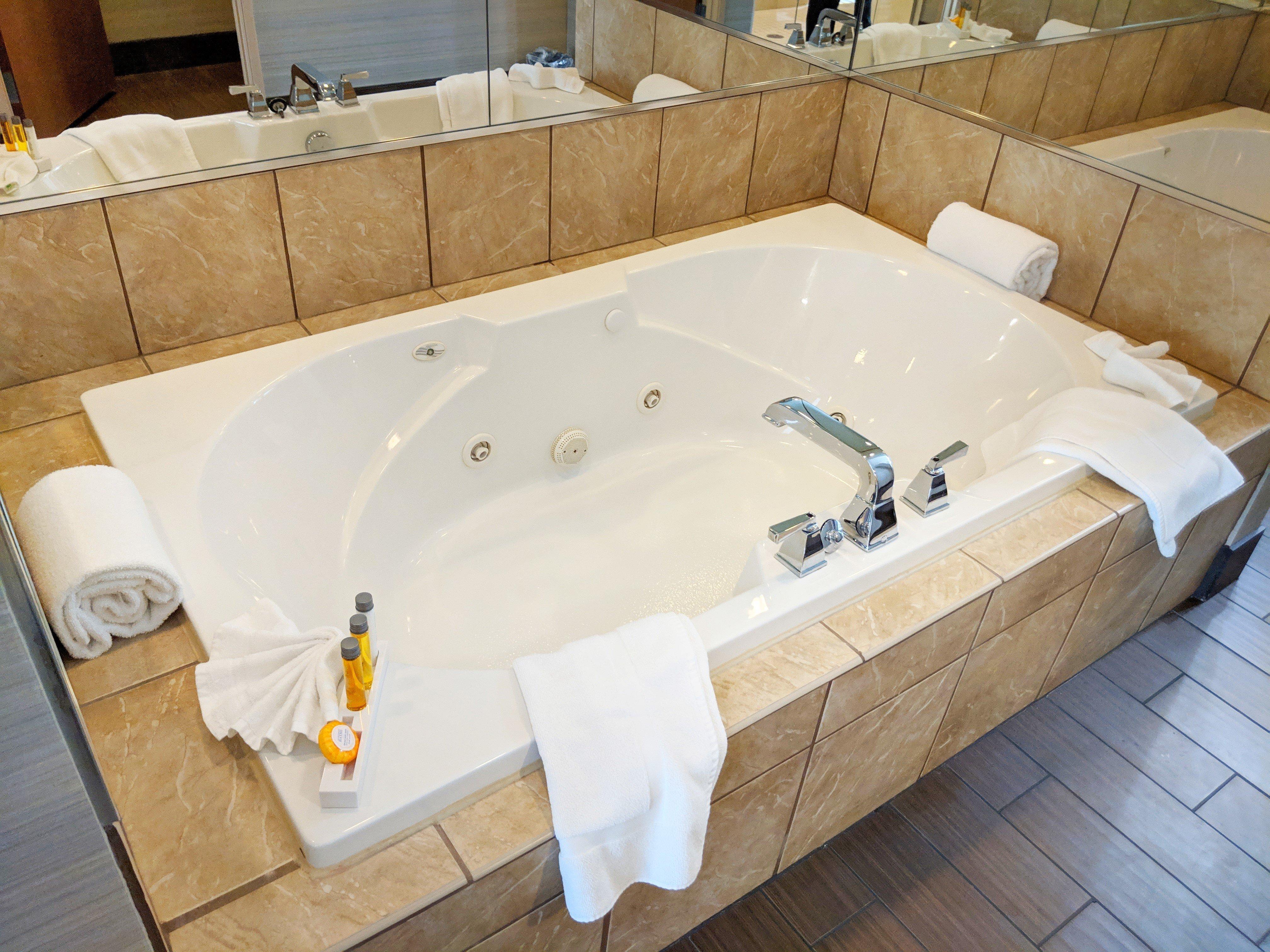 Holiday Inn Purdue - Fort Wayne By Ihg Eksteriør bilde