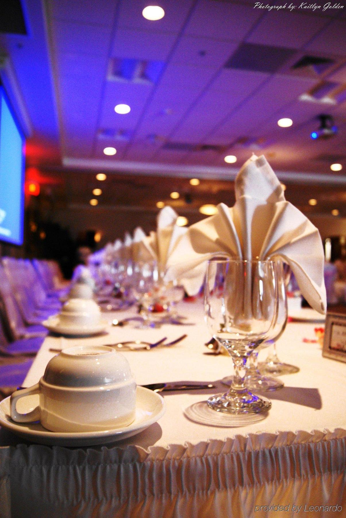 Holiday Inn Purdue - Fort Wayne By Ihg Eksteriør bilde
