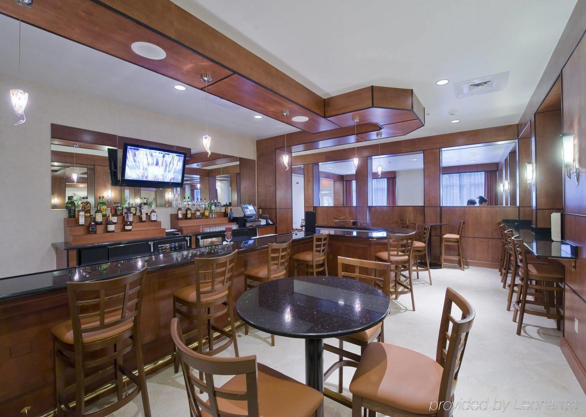 Holiday Inn Purdue - Fort Wayne By Ihg Restaurant bilde