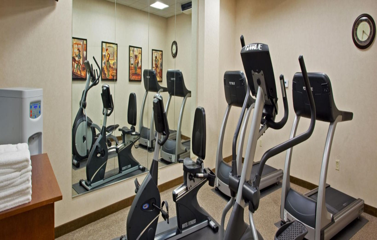 Holiday Inn Purdue - Fort Wayne By Ihg Eksteriør bilde